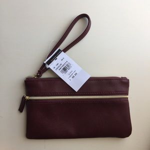 NWT Wilson’s leather clutch